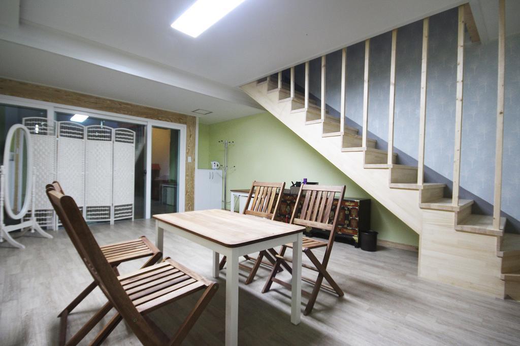 Hole In One Hotel Sacheon Exterior foto