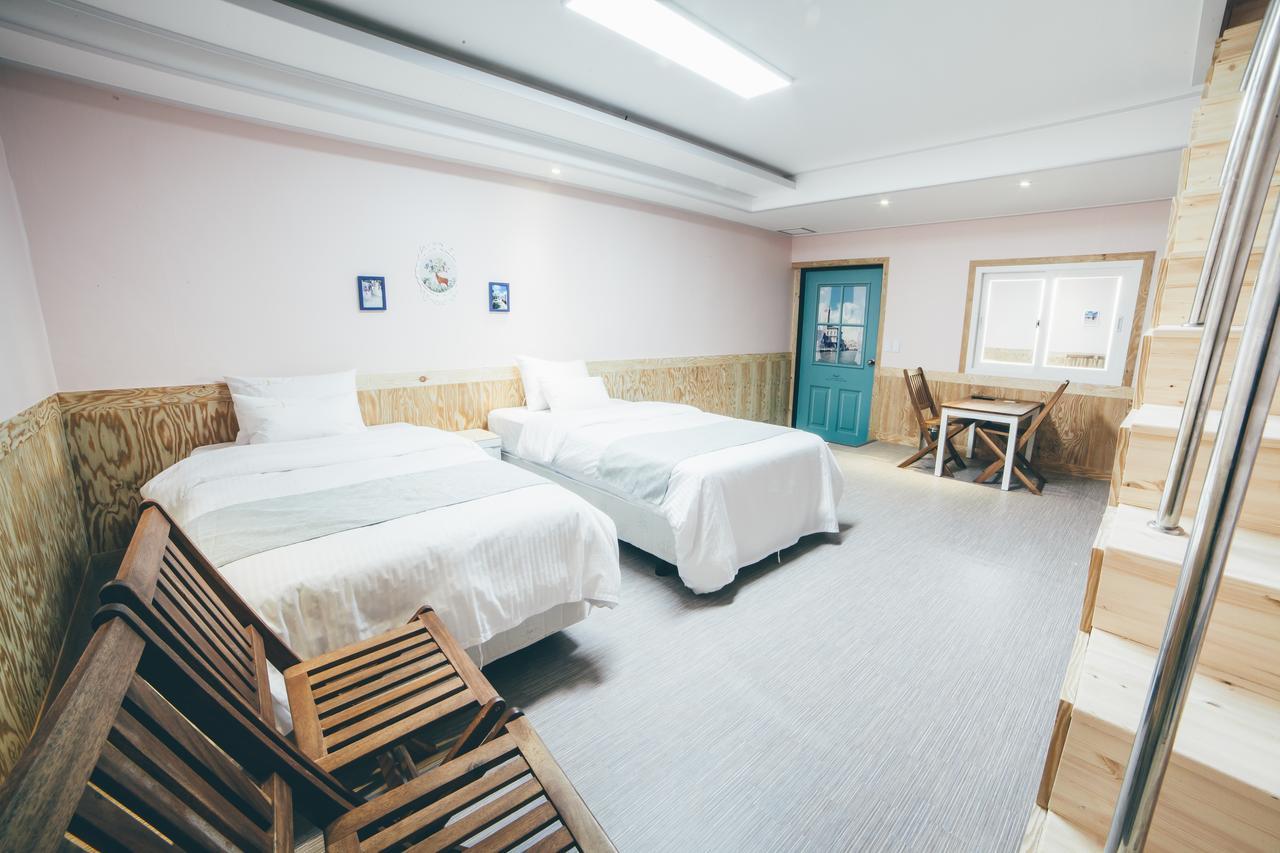 Hole In One Hotel Sacheon Exterior foto